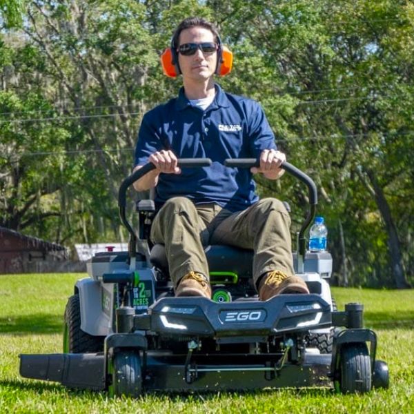 Riding lawn mower