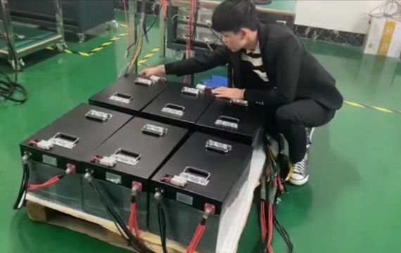 commercial floor scrubber battery manufacturering